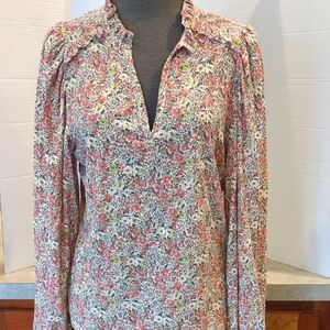 Nation LTD Floral On Cream Background. Pleated, Notched Collar 100% Pima Cotton